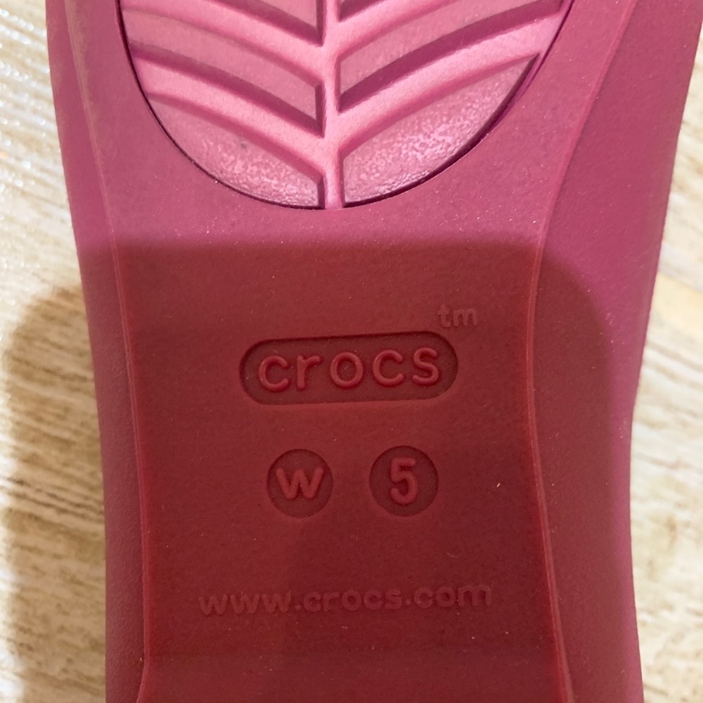 Crocs Women's Ballet Flats Size 5 Magenta Purple Ballet Comfort Slip On - Picture 10 of 10